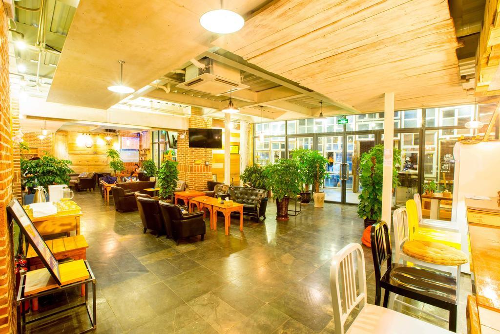 Hostel Marina Qingdao Exterior photo