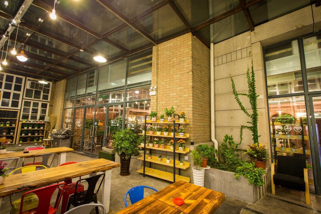 Hostel Marina Qingdao Exterior photo